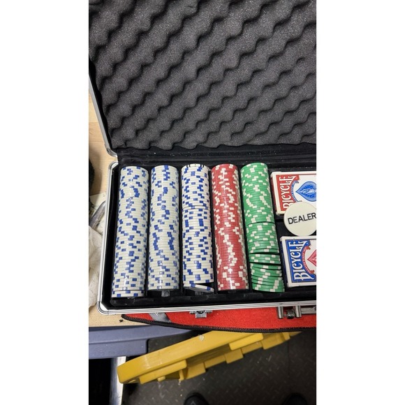 Poker Chip Set with Aluminum Case – 300+ Chips, 2 Decks Bicycle, Dealer Buttons - Picture 7 of 11